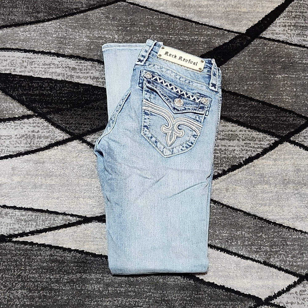 ROCK REVIVAL JEN EMBROIDERED FLEUR-DE-LIS ANKLE SKINNY DENIM JEAN
